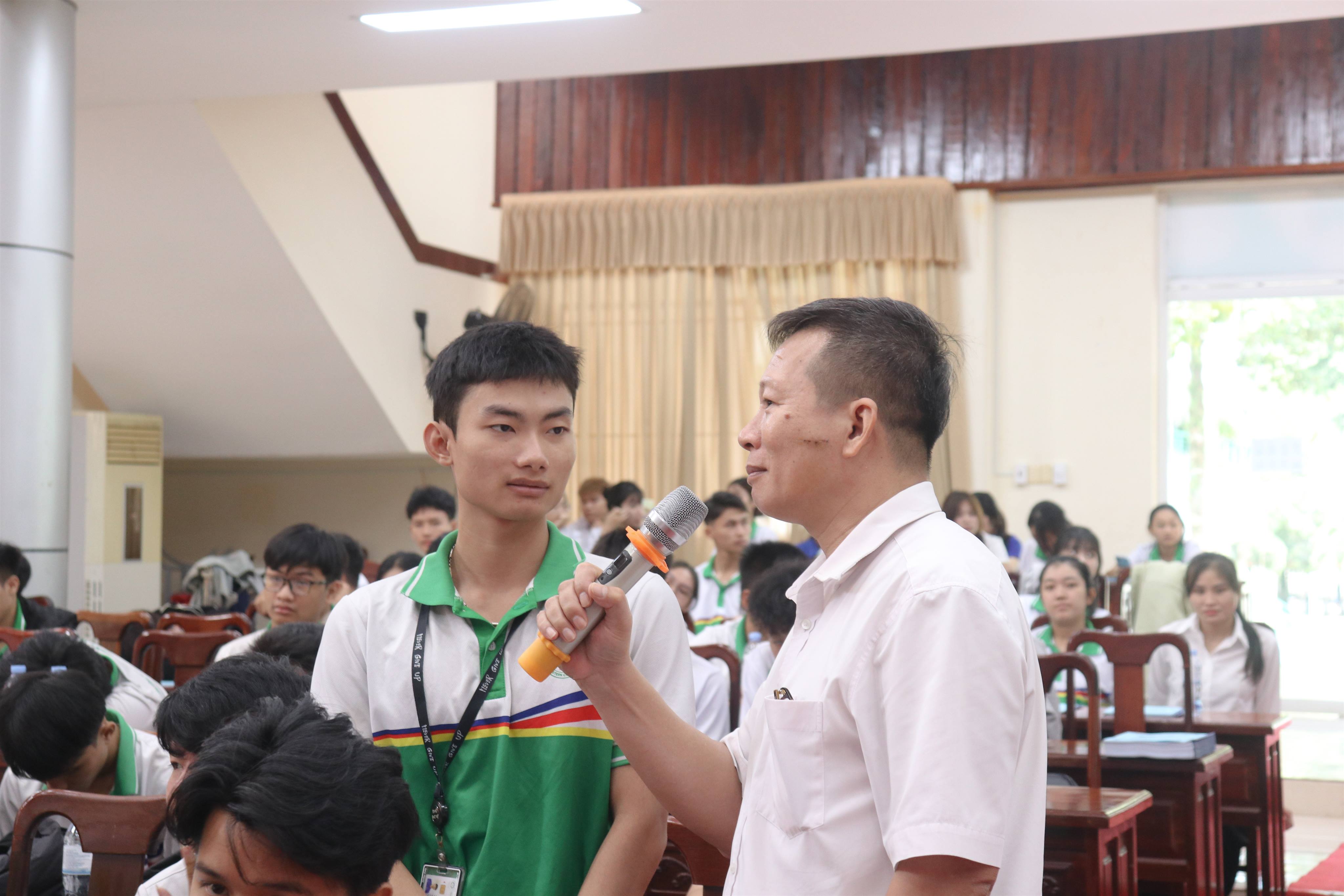 anh tin bai
